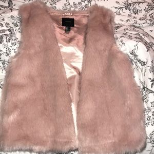 Fur vest